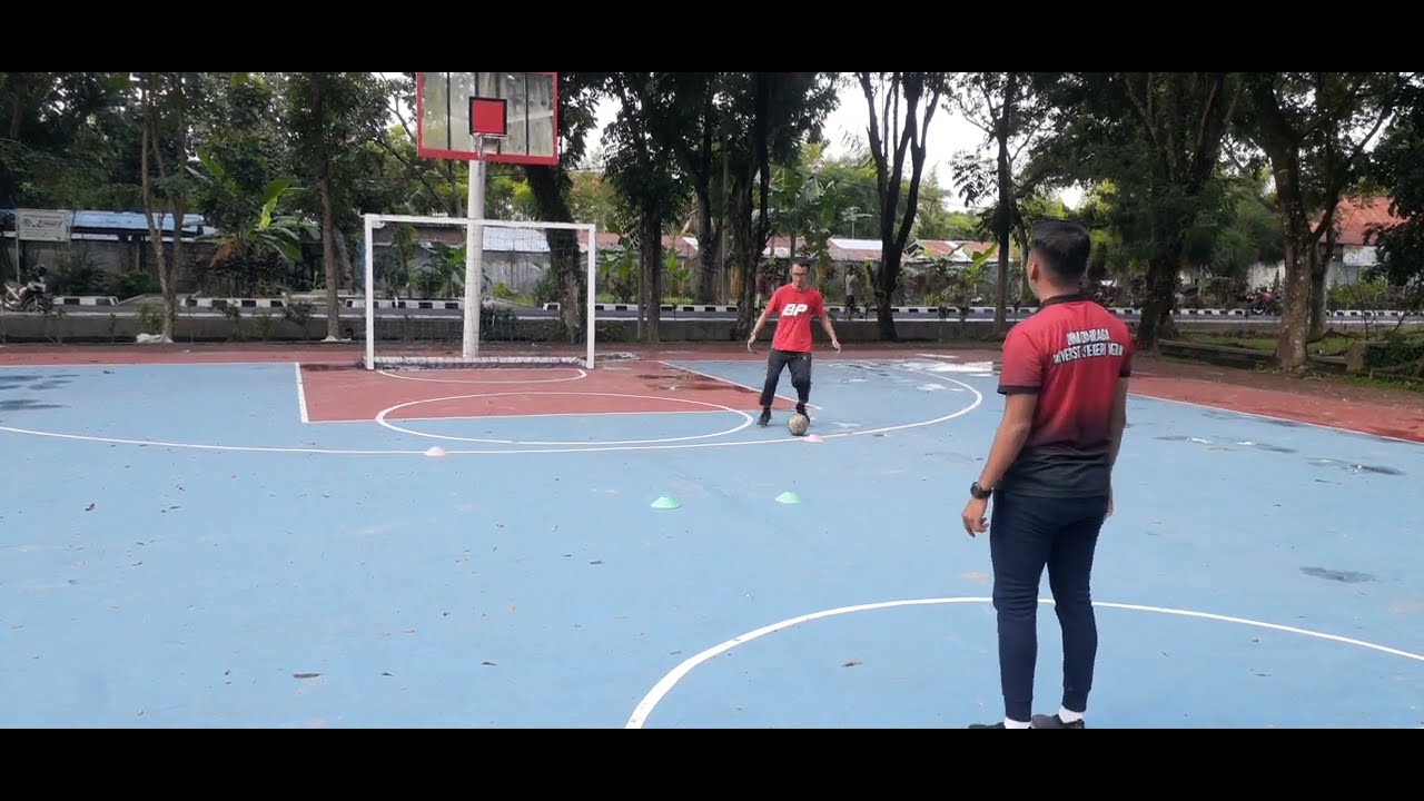 Pertemuan kedua Les Private Futsal Medan. #futsal #futsalmedan #coachfutsal #latihanfutsal #medan