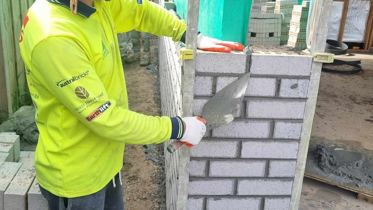 are you bricklayer? if yes come to Australia 🇦🇺.