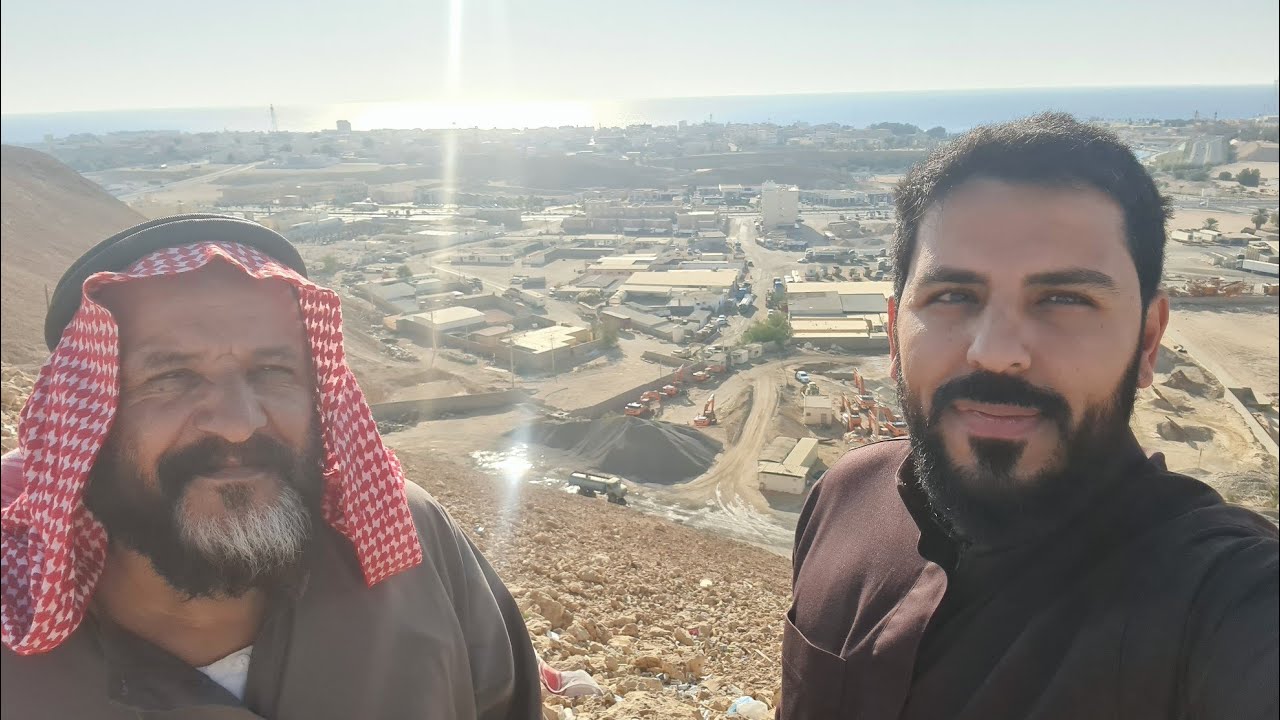 جولة على اثار الاجداد في ضبا مع العم محمد مصطفى البوق.