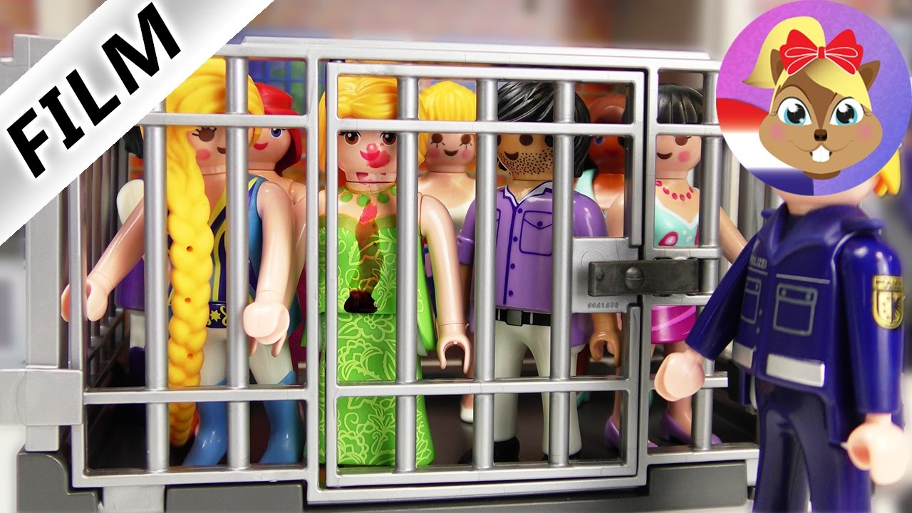 BLOEDIGE KNOKPARTIJ bij Playmobils NEXT TOP MODEL | POLITIE GOOIT MODEL IN DE GEVANGENIS
