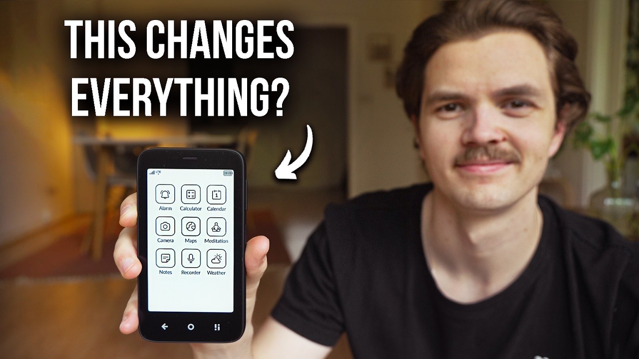 I Tried A Minimalist Phone For 7 Days (Mudita Kompakt)