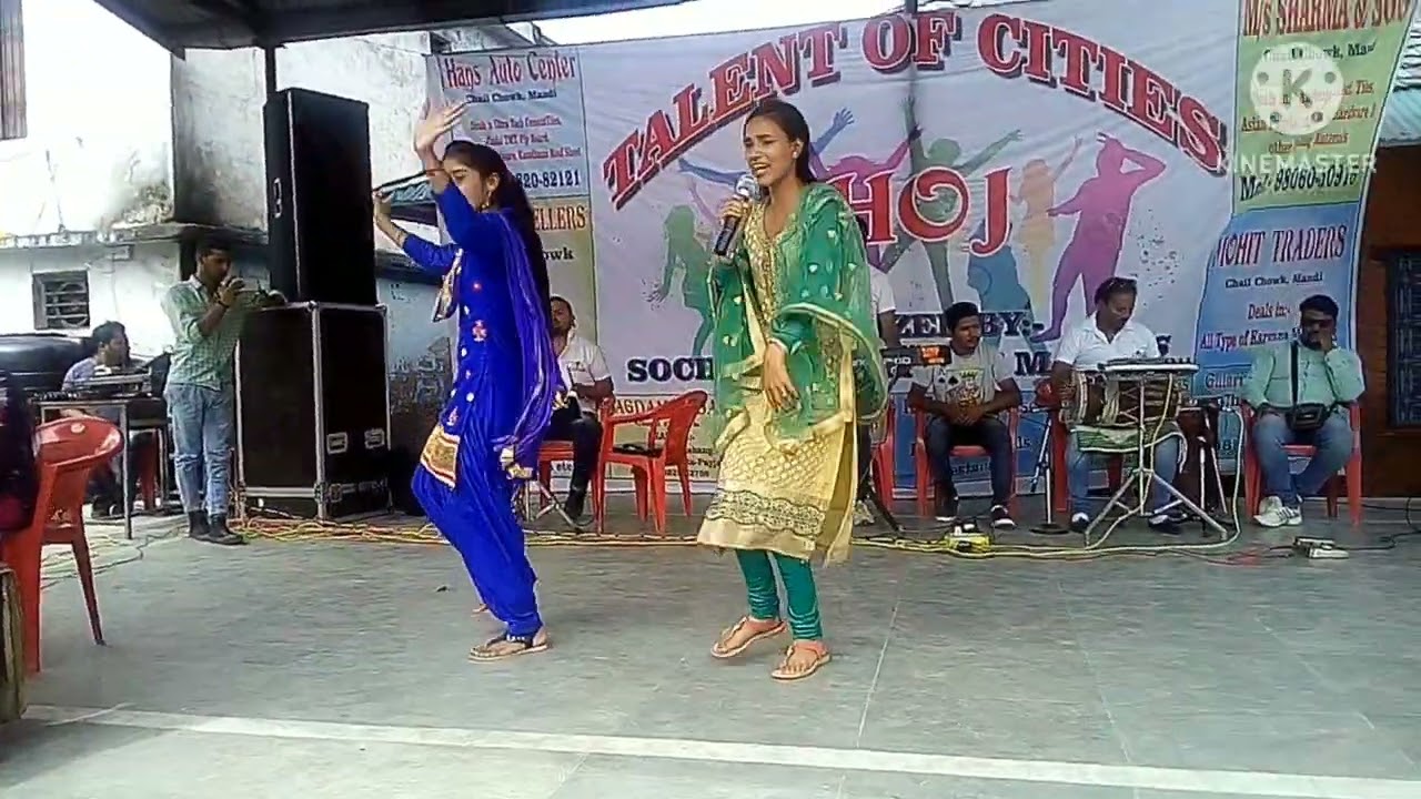 Chailchowk event,pahadi song performed by Akanksha