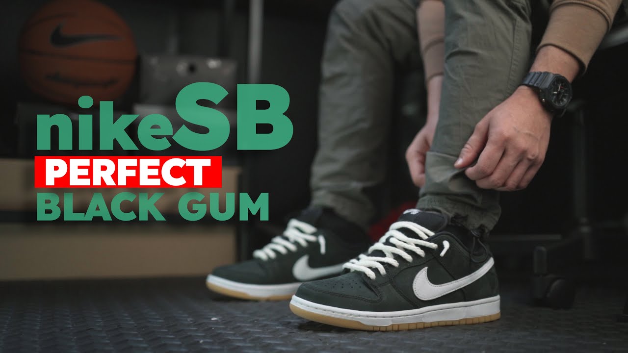 LACE SWAP GUIDE x NIKE SB DUNK LOW PRO ISO BLACK GUM: Detailed on Feet Look Comparison.