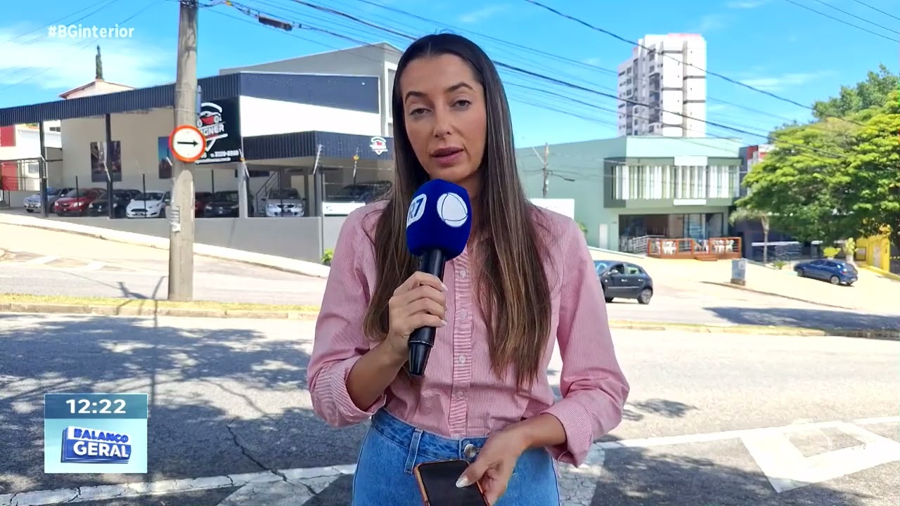 Carro de luxo apreendidos: veículos participavam de rachas em Sorocaba