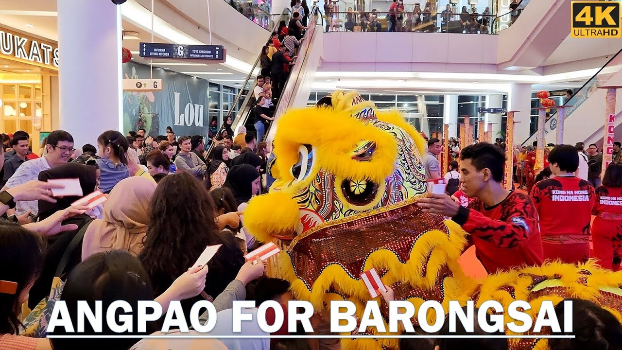 Barongsai Tonggak KONG HA HONG at Living World Alam Sutera‼️Give the Angpao❗