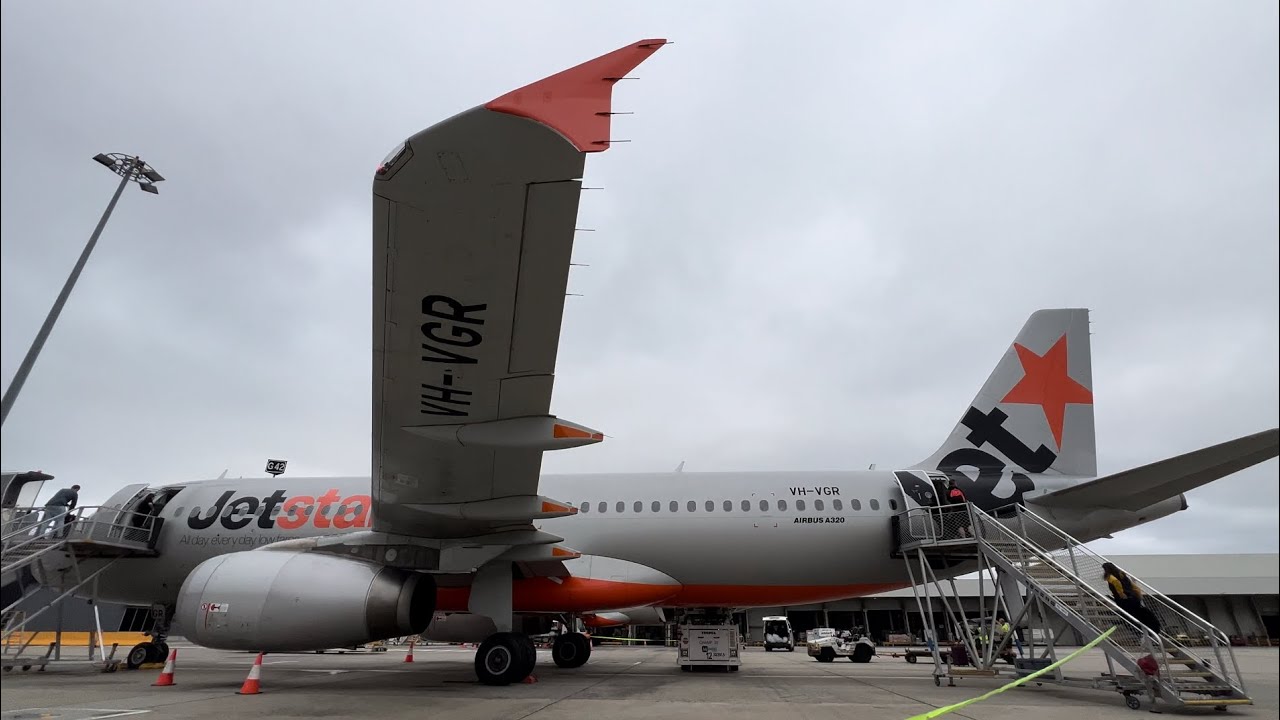 JETSTAR TRIPREPORT | Melbourne to Sydney A320