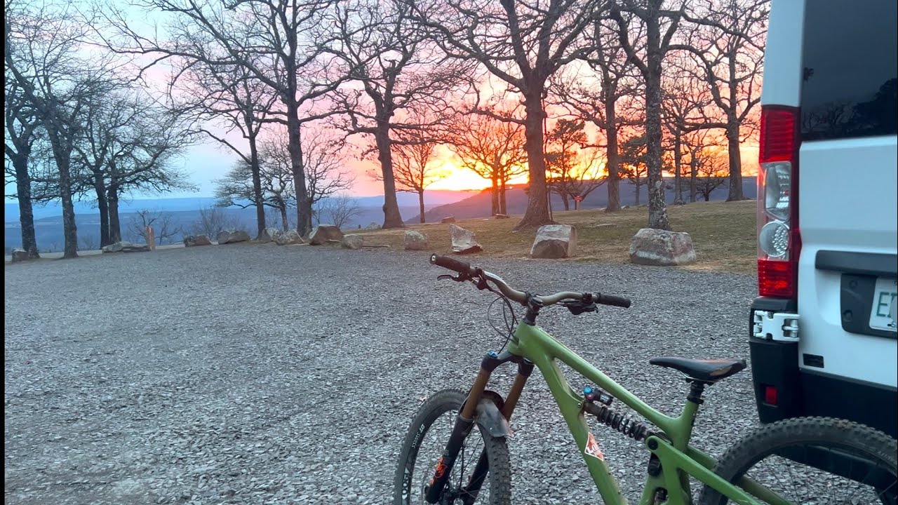 Exploring a few DH MTB trails at Mount Nebo Arkansas
