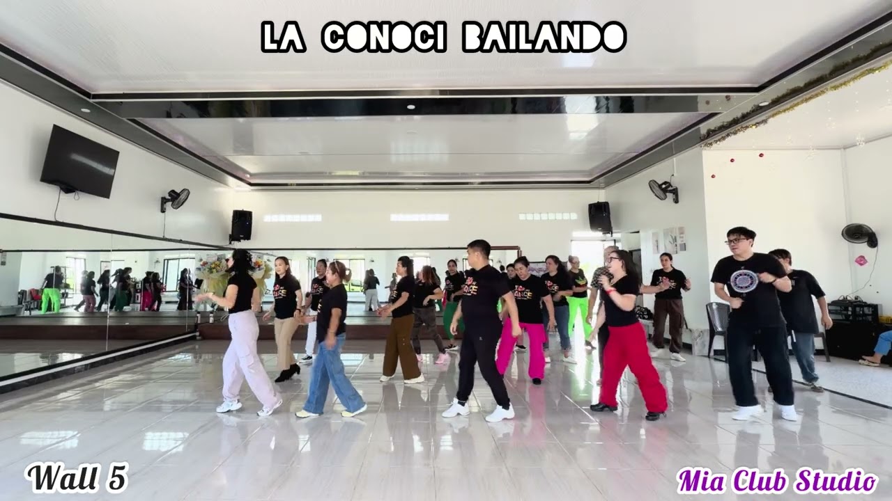 La Conoci Bailando - Line Dance / Choreo: Ira Barie (INA) - May 2024