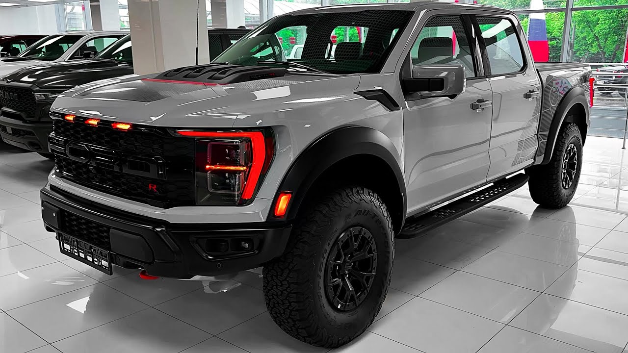 Ford F-150 Raptor 2025 года — звук, внешний вид и интерьер