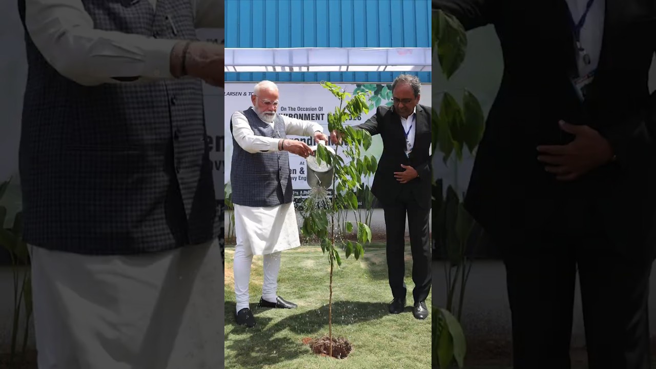 PM Modi plants a sapling at L&T campus in Hazira, Gujarat | #shorts