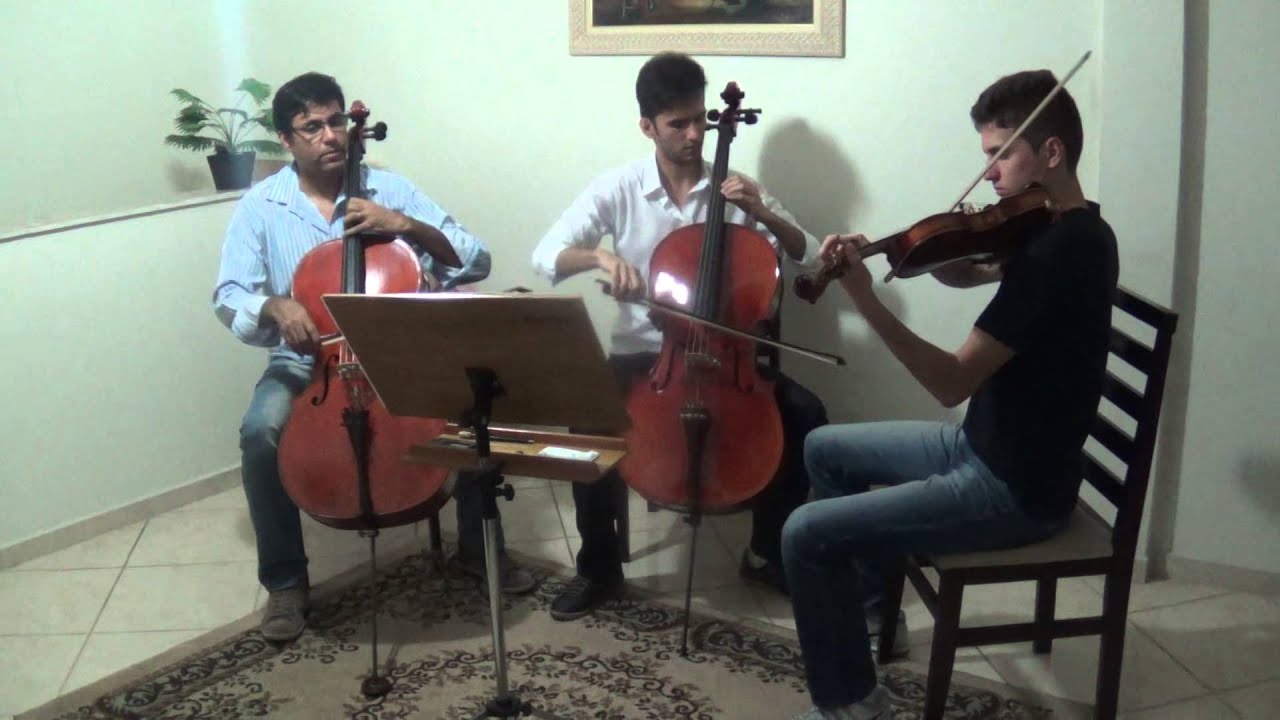 CCB Hino 02 - De Deus tu és eleita - Trio de Cordas, Hinario n° 5
