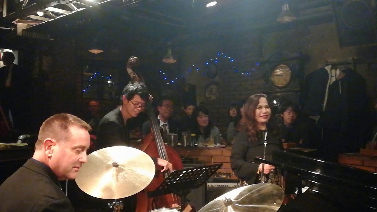 CHARITO(チャリート)Let It Snow (吉祥寺サムタイム2019・12・20)