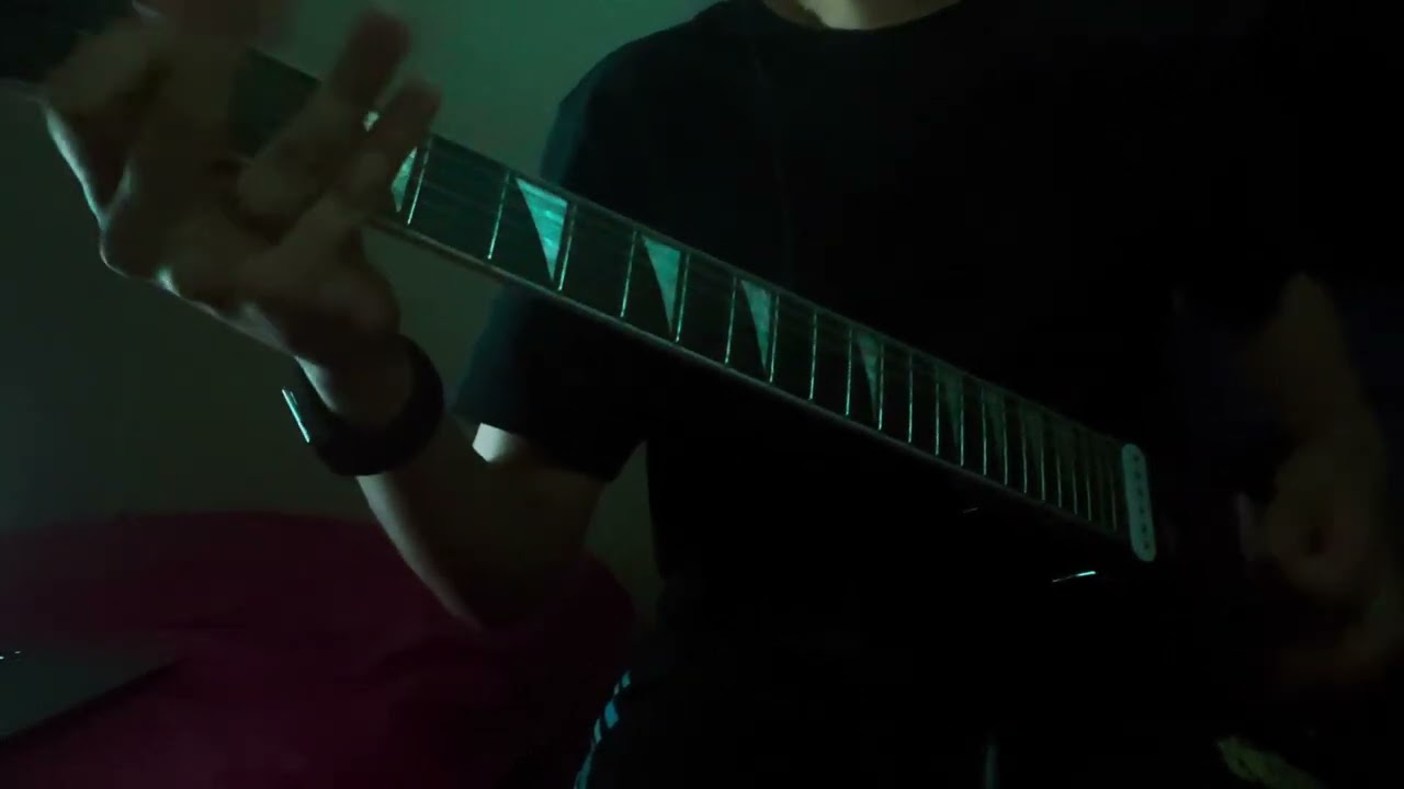 Dice and roll by Odetari (short guitar cover)