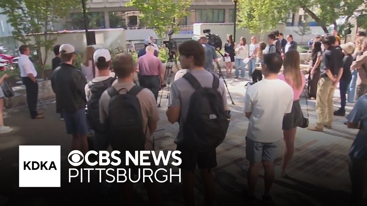 Pitt student Republicans hold vigil for Charlie Kirk