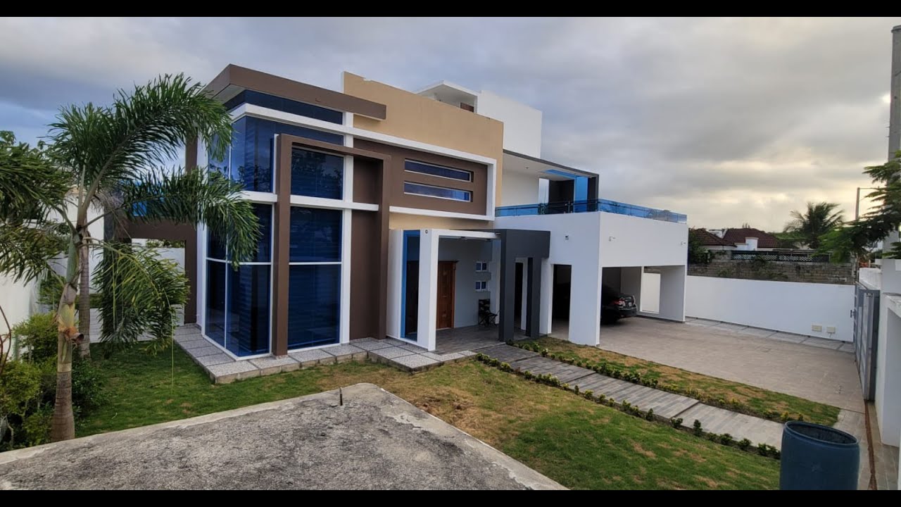 CASA EN EXCLUSIVA ZONA DE NAGUA