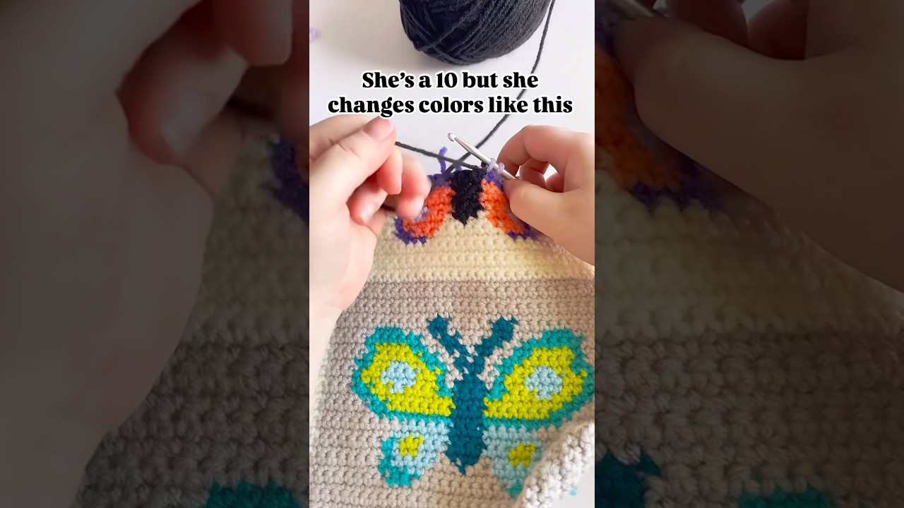 How do you do color changes? #crochet #crocheting #crochettutorial #crochetpattern #crochetpatterns