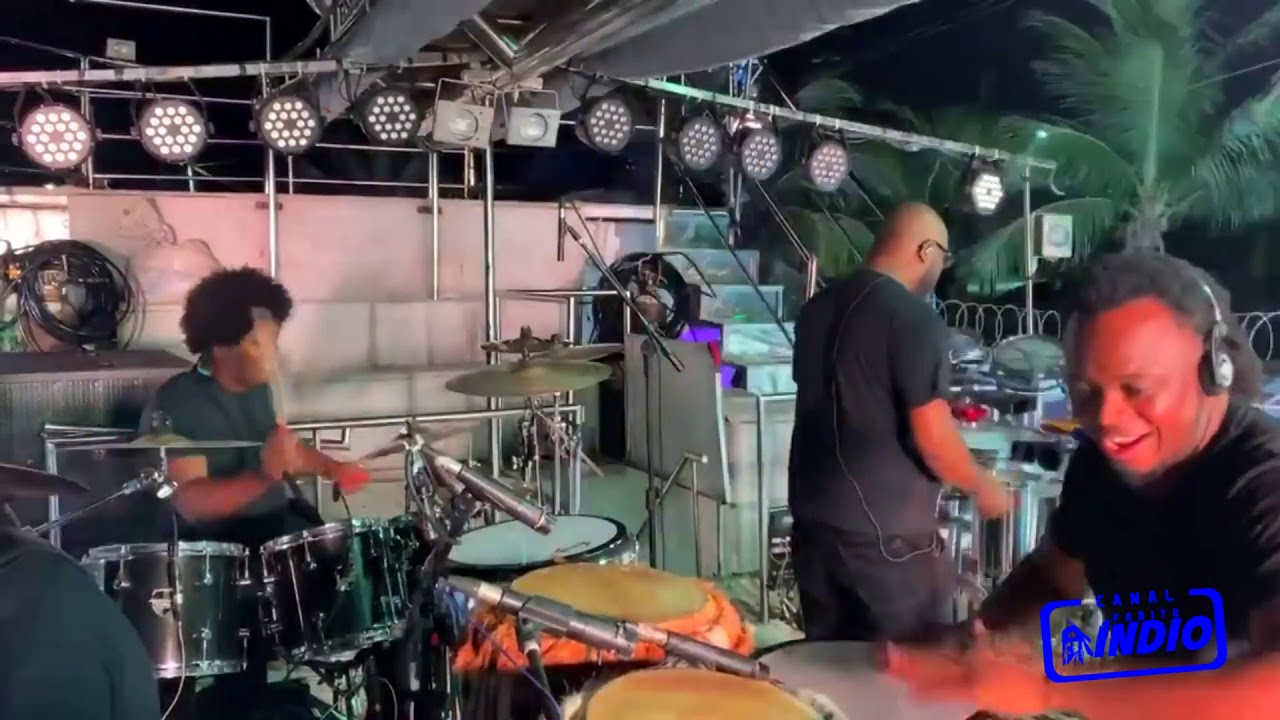 IVETE PERCUSSÃO | MARCELINHO NOS SURDOS + MÚSICOS DA BANDA DO BEM GROOVANDO