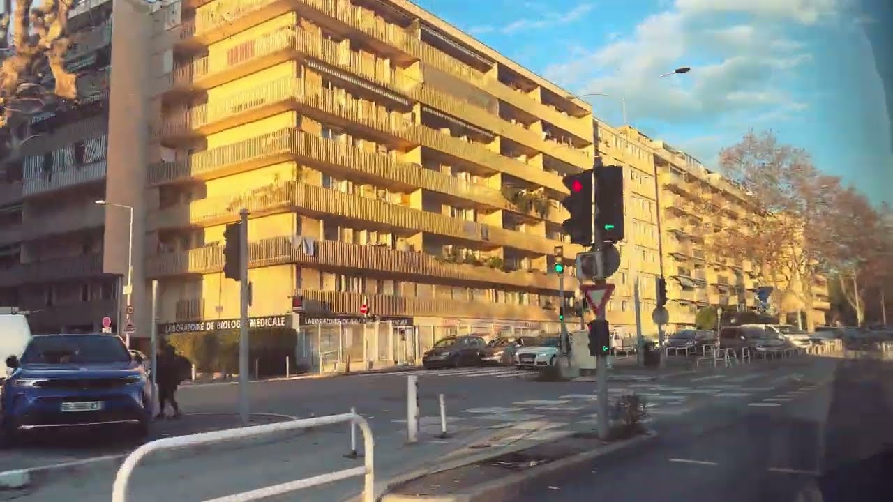 Urbanway 18 GNV BHNS N°465 - Déviation !