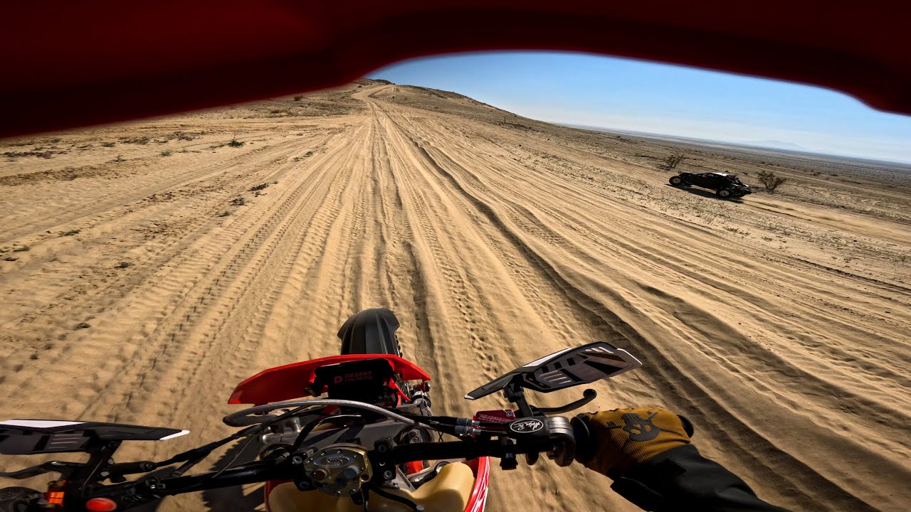 DIRT BIKE VS CAN AM #crf450x