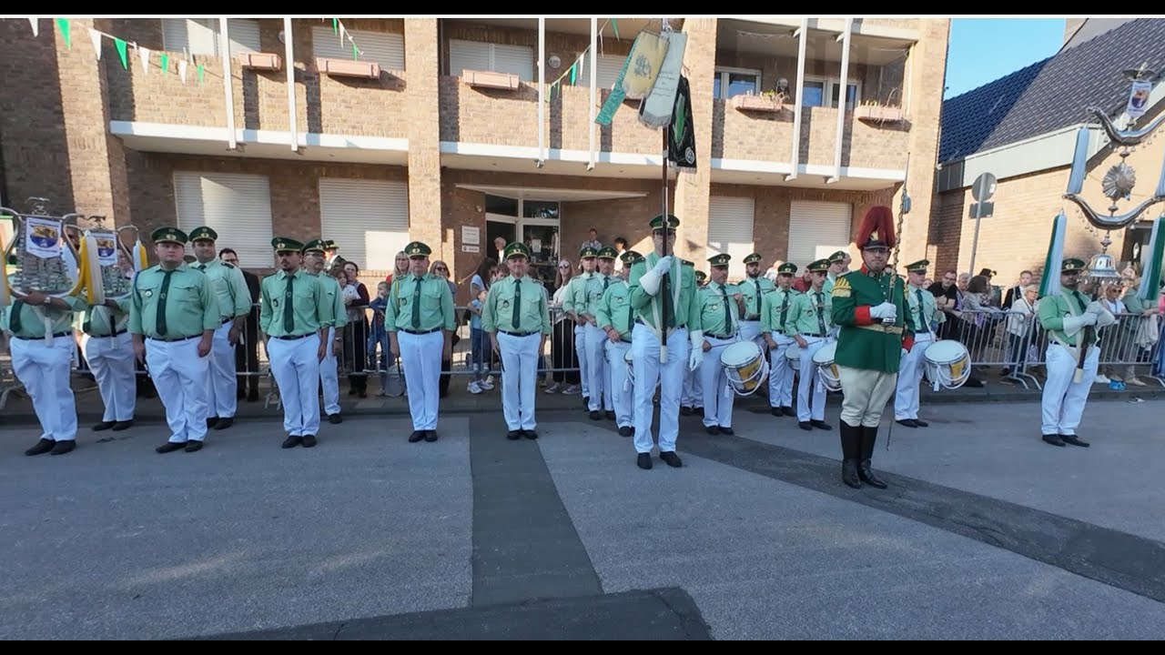 Grevenbroich-Gustorf. Die zweiten 10 Minuten der große Königsparade zum Schützenfest 2025.