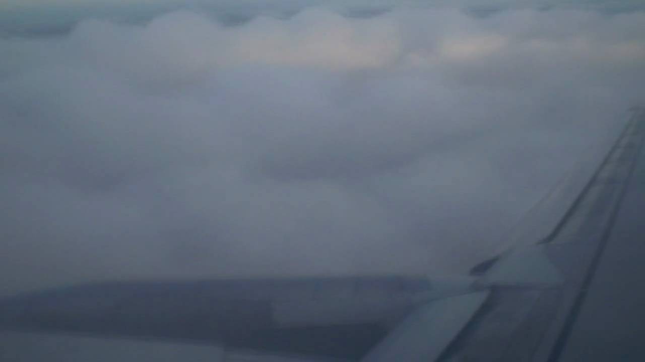 LAN A320 Landing at Puerto Montt 