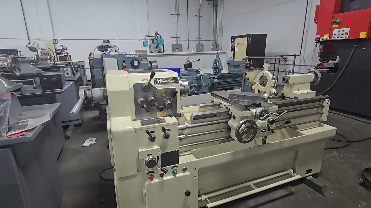 14″ x 40″ Cadillac 1440G Engine Lathe