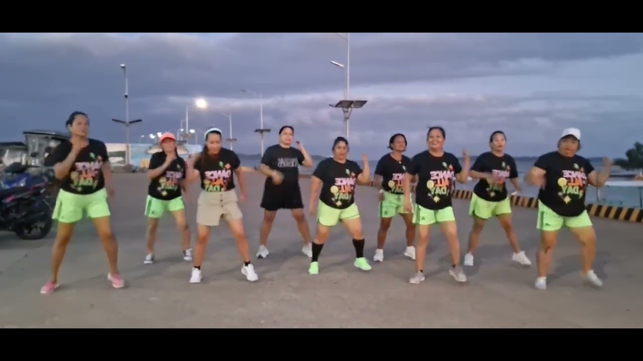 ( PRETTY WOMAN)#zumbamomshiesburdeos 