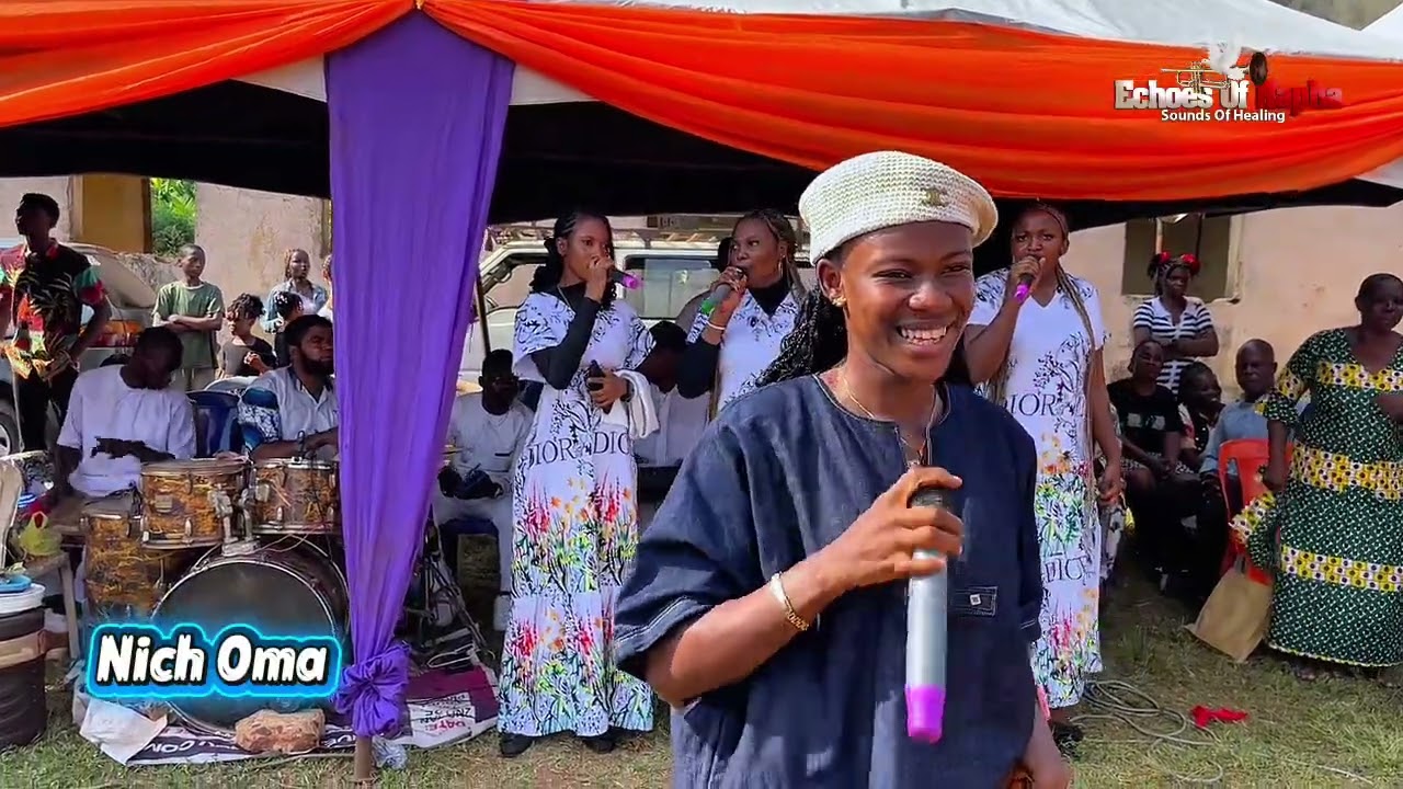 Nich Oma live stage at Mbano Seraphic praise 