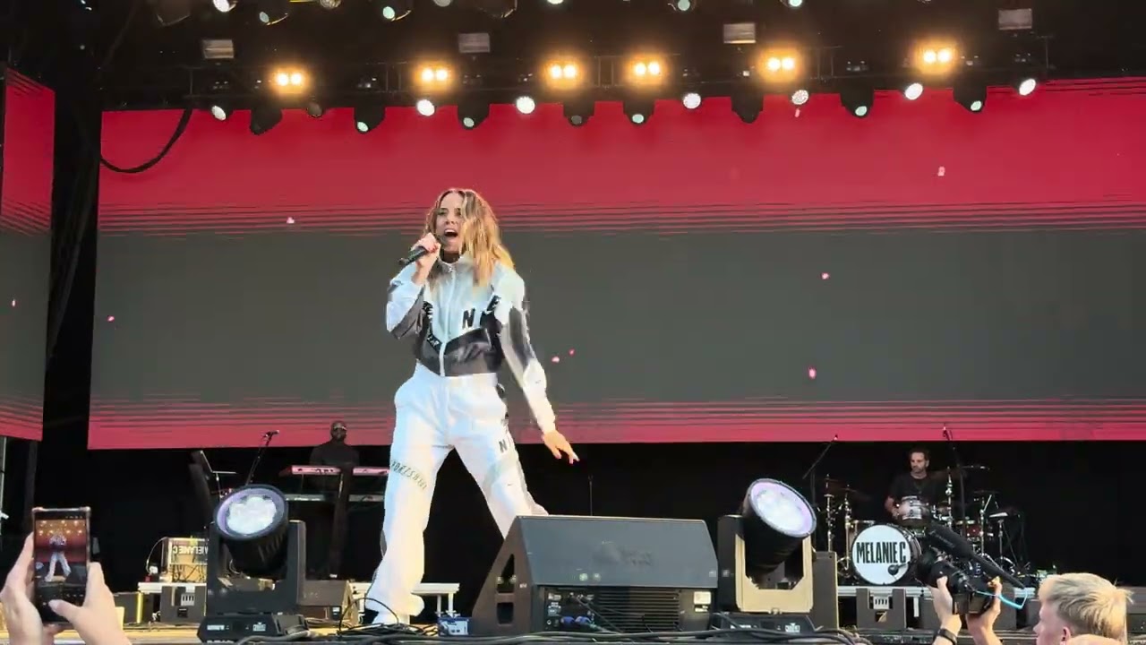 Mel C - Spice Up Your Life (Vi Elsker 2025) - 23. August 2025 - Kongens Have Odense