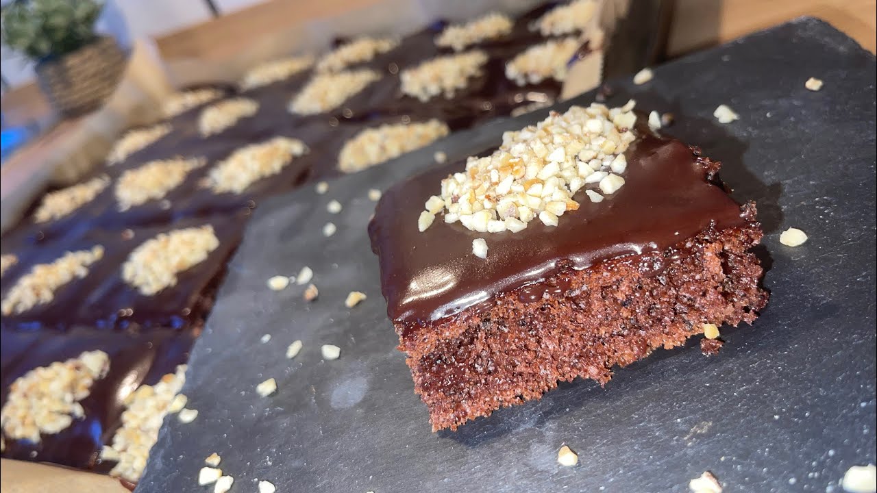 Ju duhen vetem 2 veze per te pergaditur kete torte te mrekullueshme/amazing chocolate cake recipe