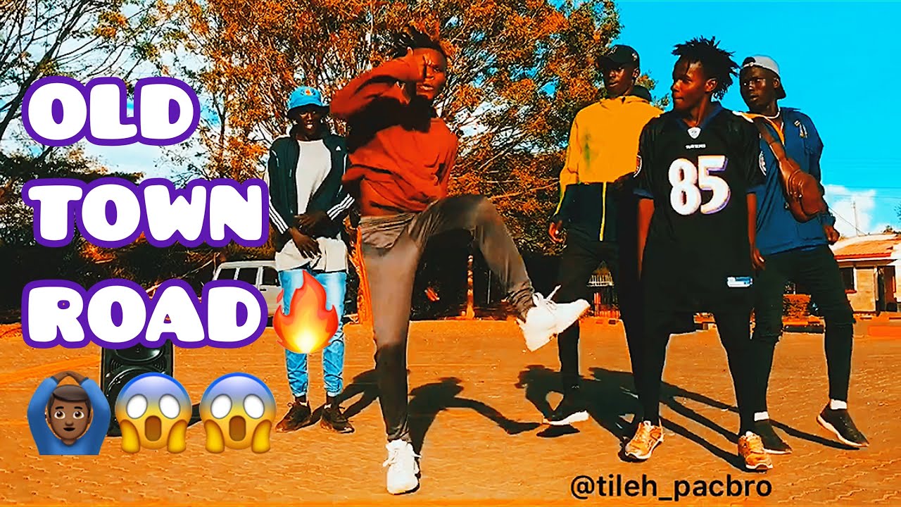 Lil Nas X - Old Town Road Best Dance (Horses in the back) | Tileh pacbro