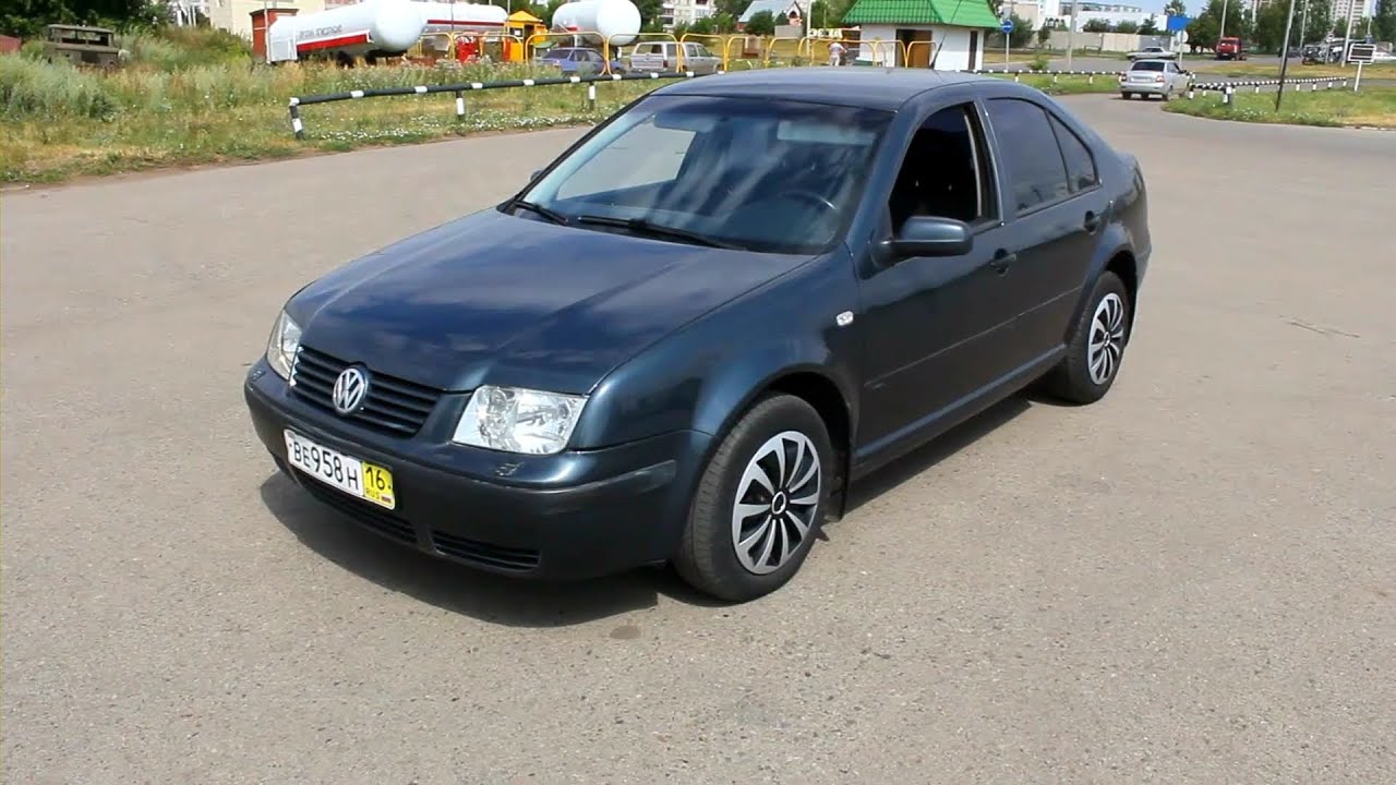2000 Фольксваген Бора. Обзор (интерьер, экстерьер, двигатель).