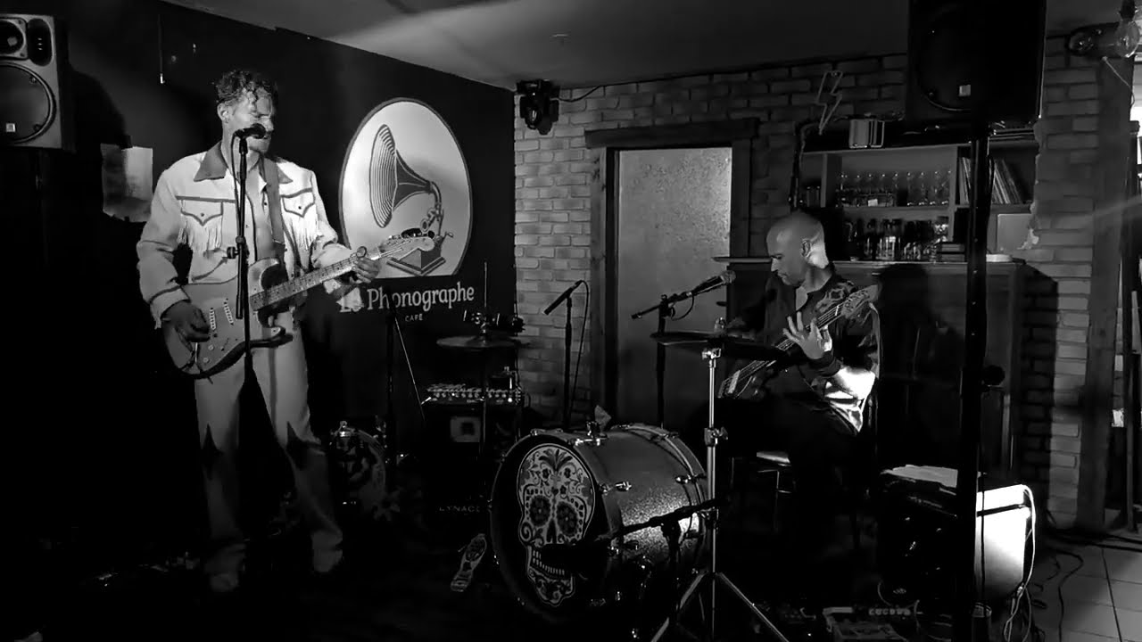 The Incredible Jancee + Slava Show -  Ya Loublou Vodkou