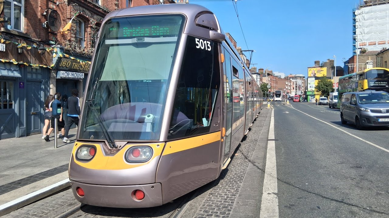 Luas | 5013 | Citadis 402 | Service to Brides Glen 
