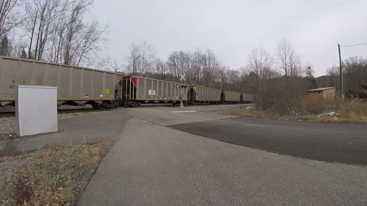 Empty Norfolk Southern Coal Train Going Downgrade at Blackwood, VA.