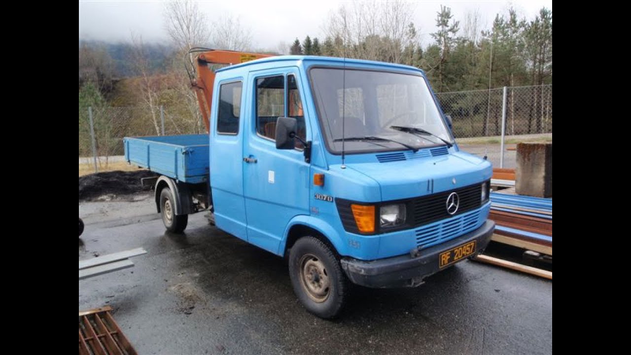 MERCEDES 307D DIESEL TRUCK FIRST START IN YEARS