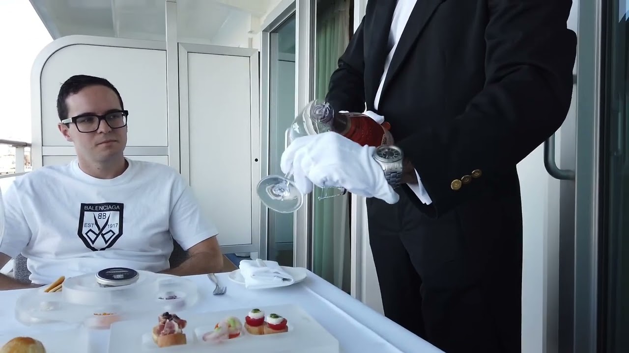 CCC - Canapes, Caviar and Champagne on our Suite from the Silver Dawn @SilverseaCruisesOfficial
