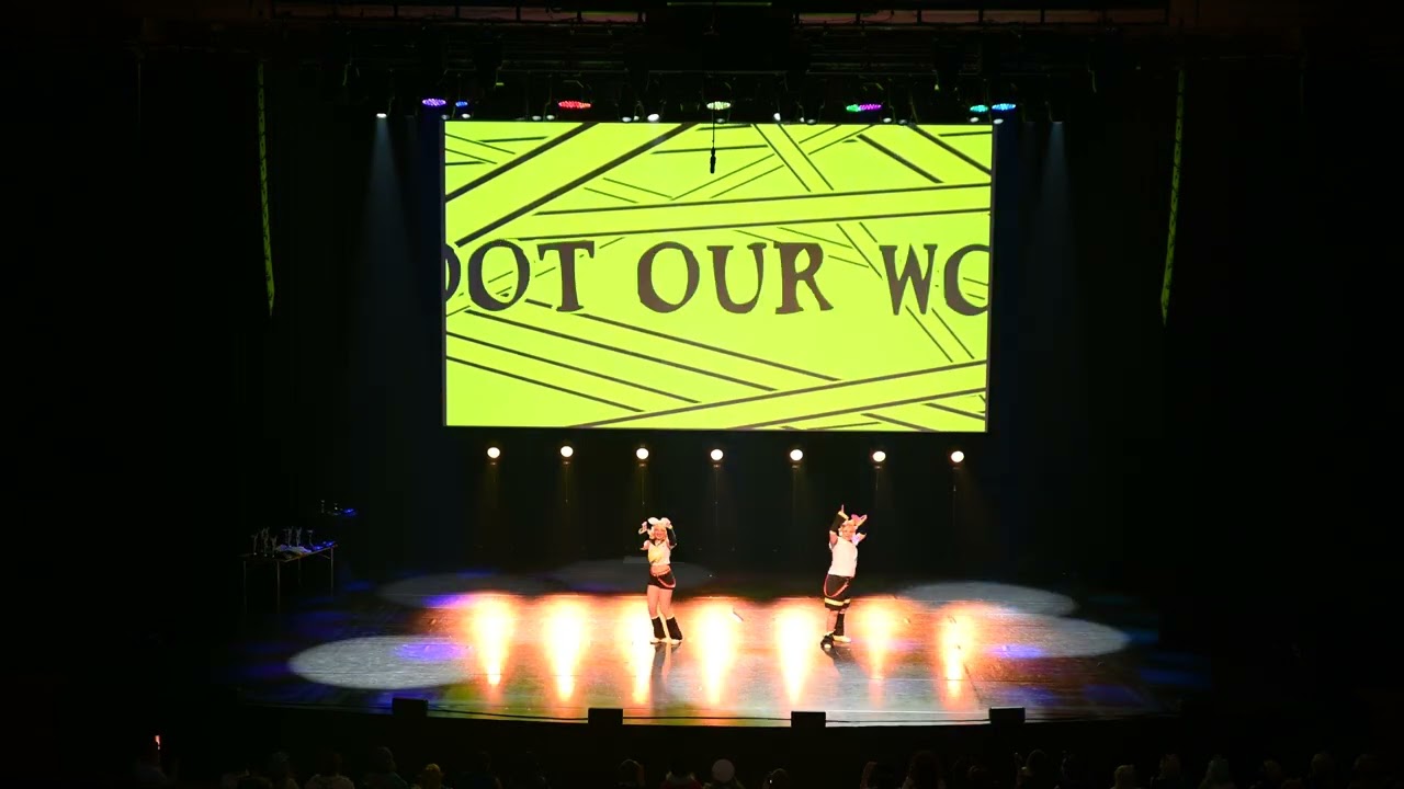 Project Nostaloid ✧˖°  BRING IT ON Vocaloid cosplay dance performance ✧˖°  Nekocon 2024