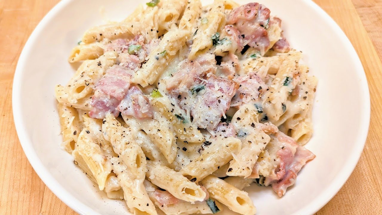 Creamy Bacon Bechamel - Easy, Quick and Delicious Recipe!