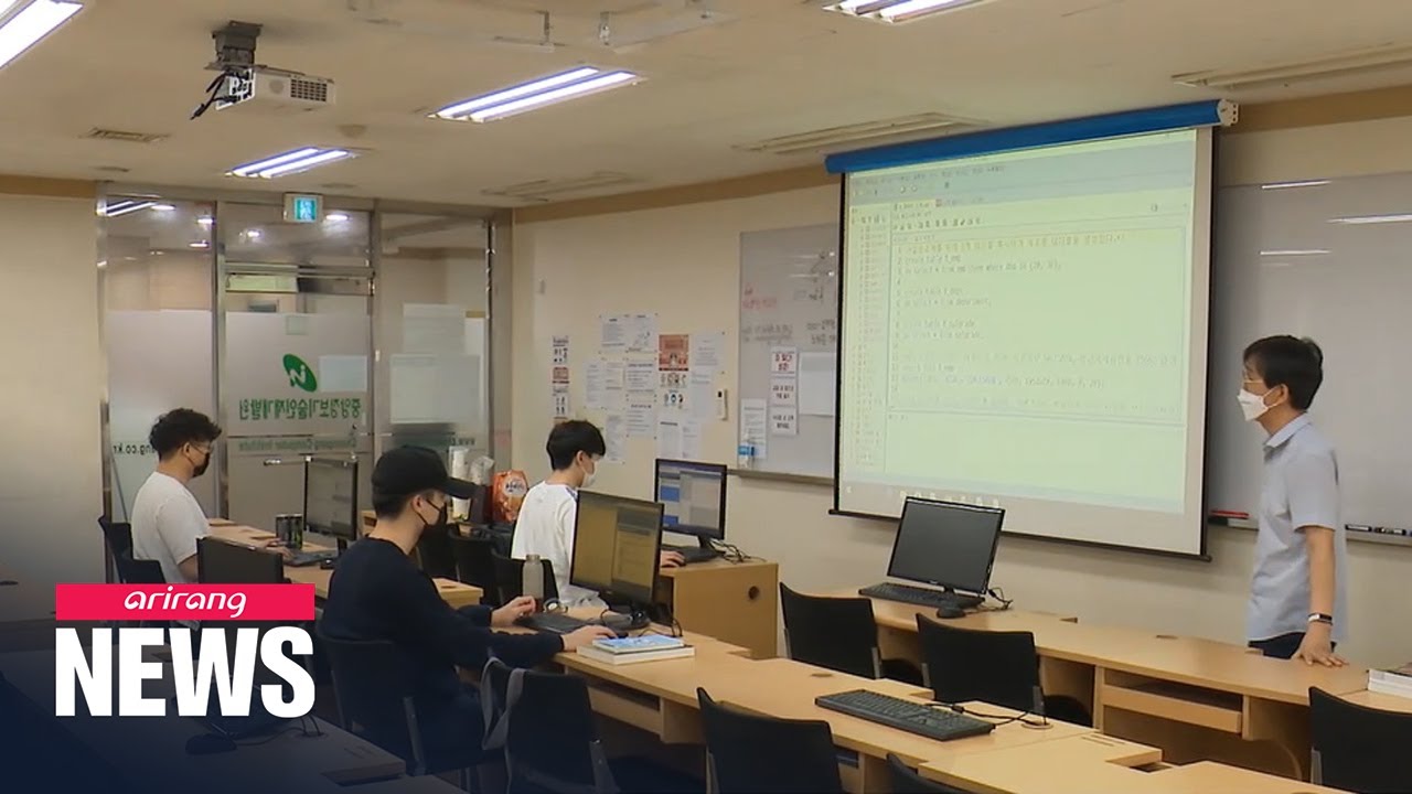 Computer programming courses gains popularity among S. Korean job seekers