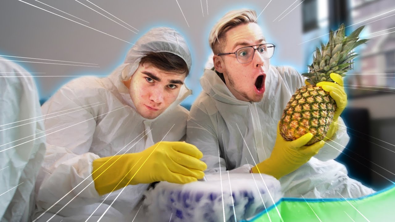 Ihr glaubt nicht, was 10 KG MINUS 80&deg; TROCKENEIS im UFO angerichtet haben..
