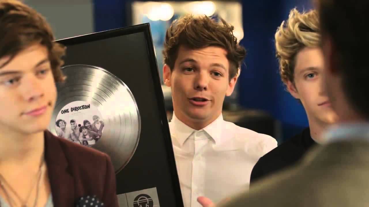 One Direction and Drew Brees - Bloopers Complete on Commercial Pepsi [HD]
