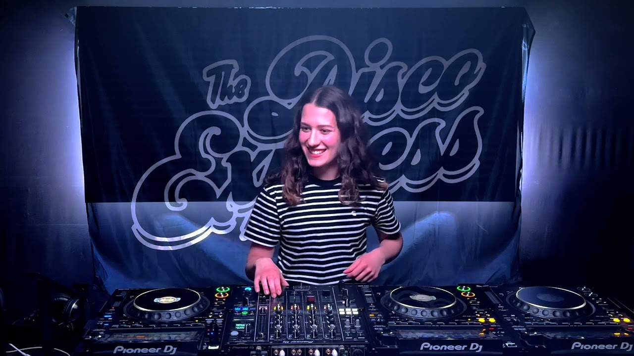 TDE Live: Tatiana