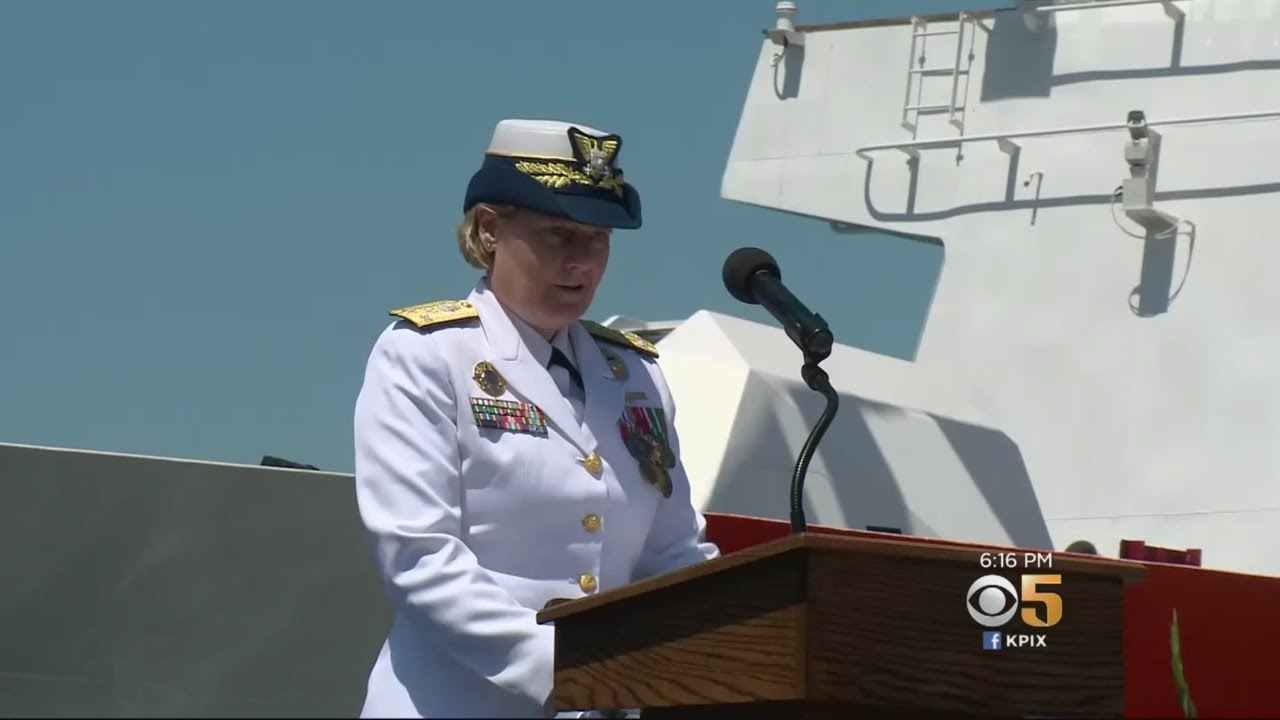 COAST GUARD COMMAND:  Alameda Coast Guard base gets a new commander
