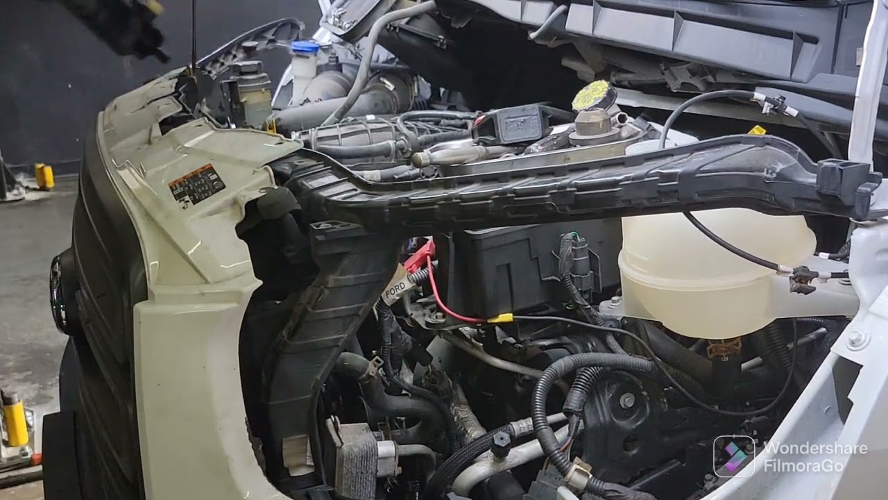 combio de radiador en 2016 ford transit 150