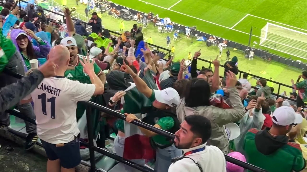 MEXICANS THROW DRINKS AT ENGLAND FANS: Hostile atmosphere at Estadio Azteca