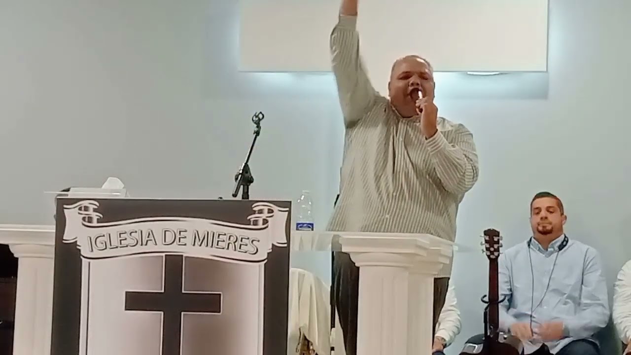 Culto día antes de la nacional iglesia de Mieres siervo Emilio de La huerta impresionante 🙌🙌