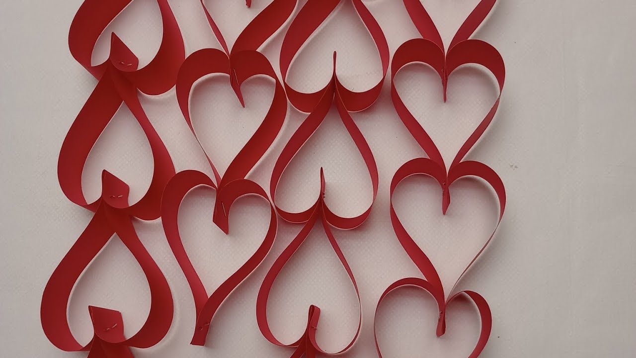 GUIRNALDA DE CORAZONES#sanvalentín 💕#MIMISIDEAS💕#decoración #fácil #papel
