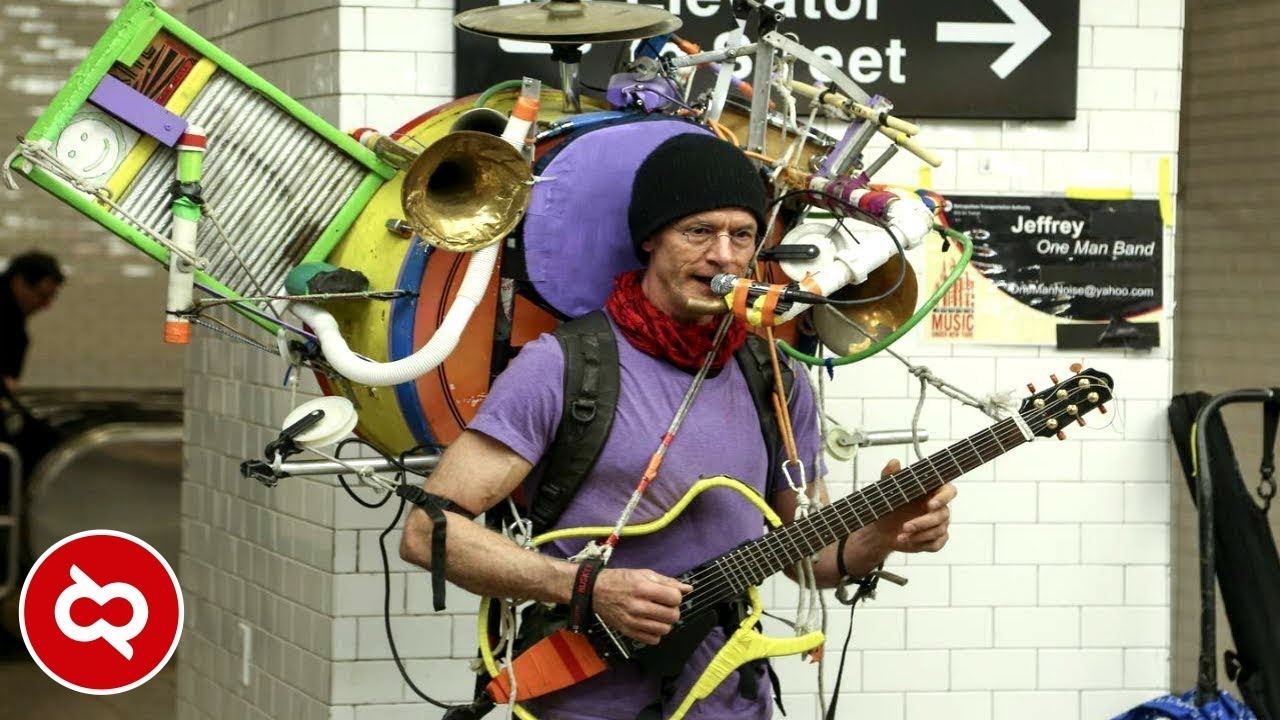 10 Aksi Kreatif Musisi Jalanan Yang Paling Viral