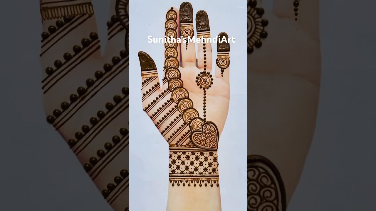 Very Easy Simple Karwachauth special Mehndi Design|| #mehndi #easymehndi #youtubeshorts #shorts